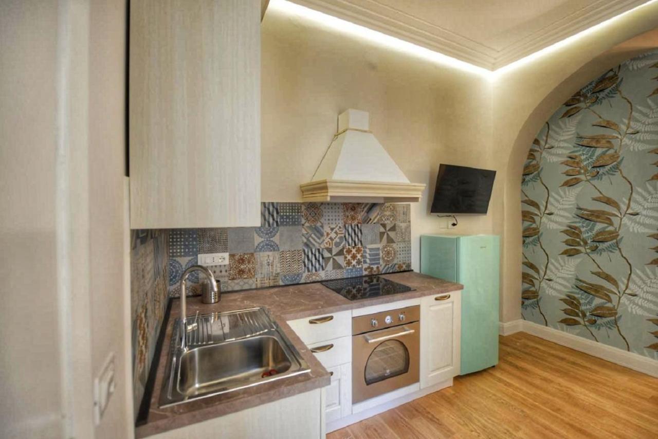 Domus D'Angelo B&B Formia Exterior foto